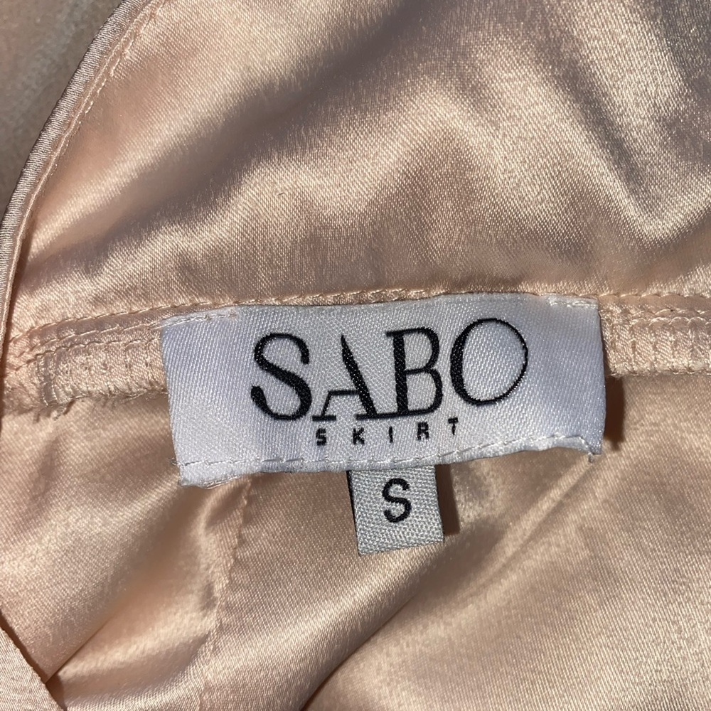 Sabo Skirt Champagne Satin Front Slit Low Back Long Dress Square Neck Size S - Picture 3 of 7